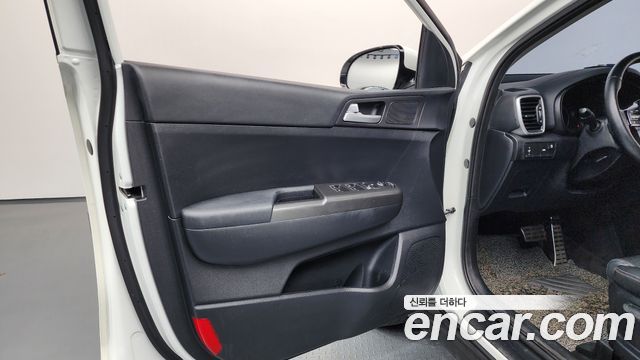 Kia Sportage 2022 — photo 14