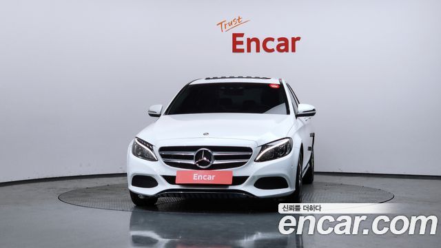 Mercedes-Benz C-Class 2018 — photo 3