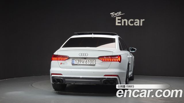 Audi S6 2022 — photo 4