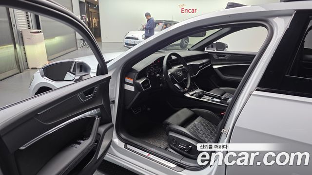 Audi S6 2022 — photo 10