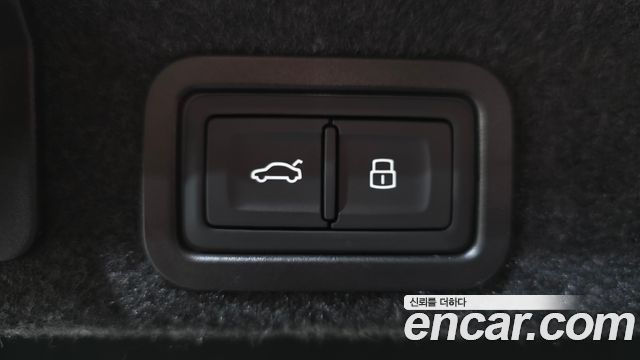 Audi S6 2022 — photo 19