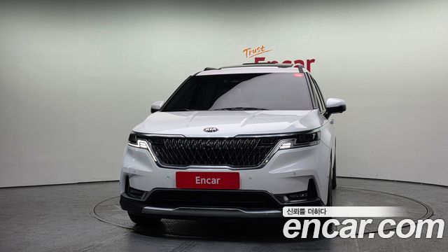 Kia Canival 2021 — photo 3