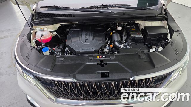 Kia Canival 2021 — photo 6