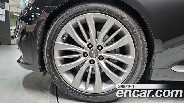Genesis G80 2019 — photo 5