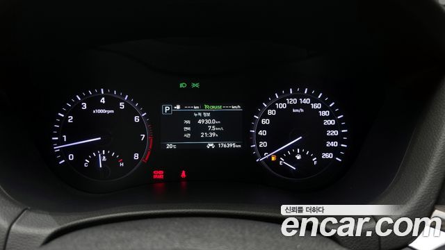 Genesis G80 2019 — photo 11