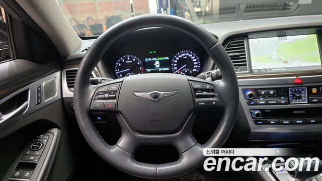 Genesis G80 2019 — photo 19