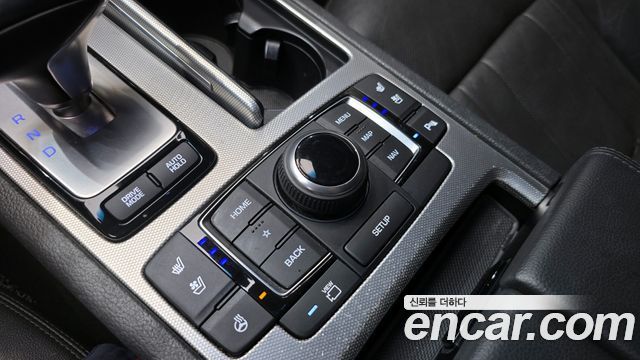 Genesis G80 2019 — photo 23