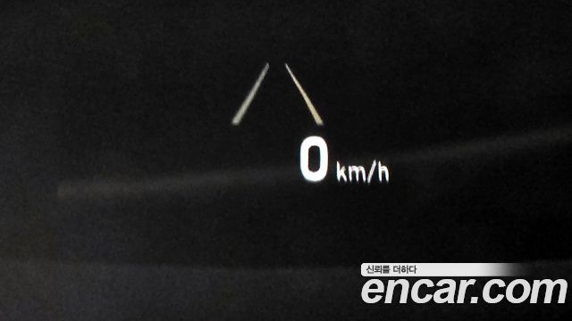 Genesis G80 2019 — photo 25