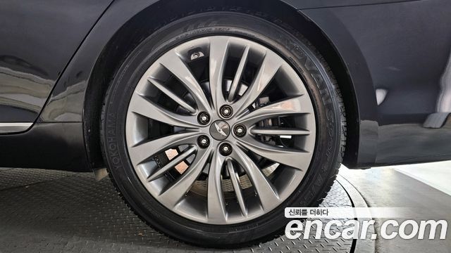 Genesis G80 2019 — photo 7
