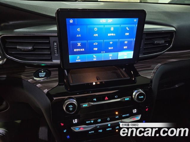 Ford Explorer 2021 — photo 16