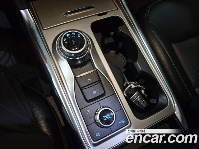 Ford Explorer 2021 — photo 19