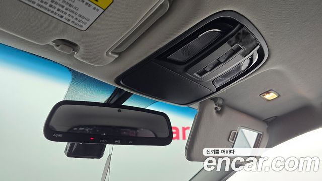 Kia Sorento 2018 — photo 20