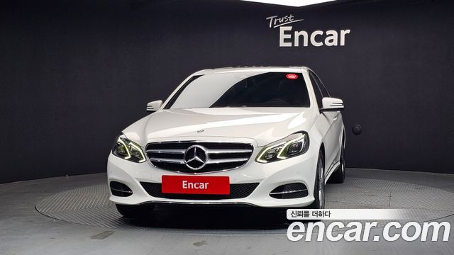 Mercedes-Benz E-Class 2014 — photo 3
