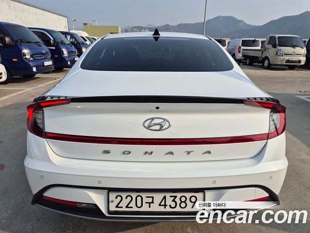 Hyundai Sonata 2023 — photo 3