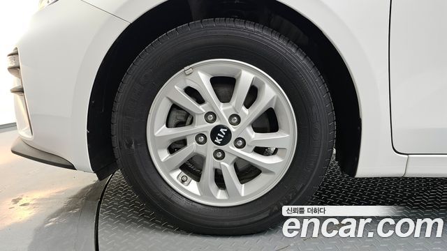 Kia K3 2021 — photo 5