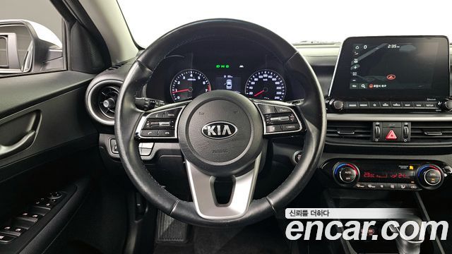 Kia K3 2021 — photo 12