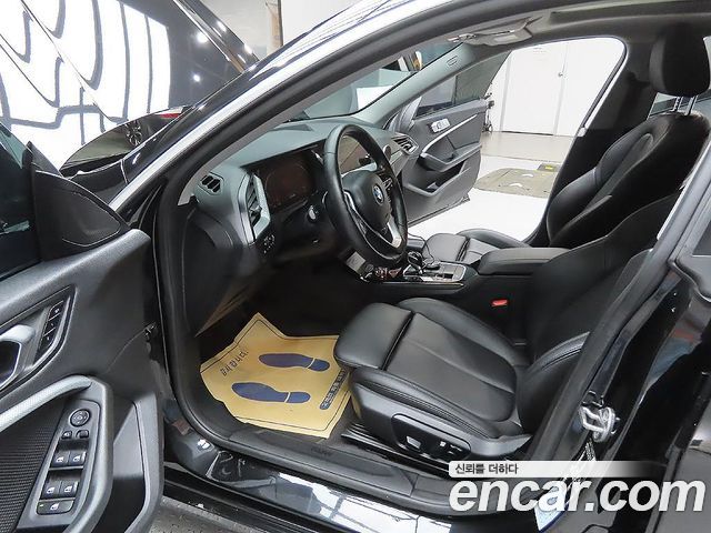 BMW 2-Series 2021 — photo 7