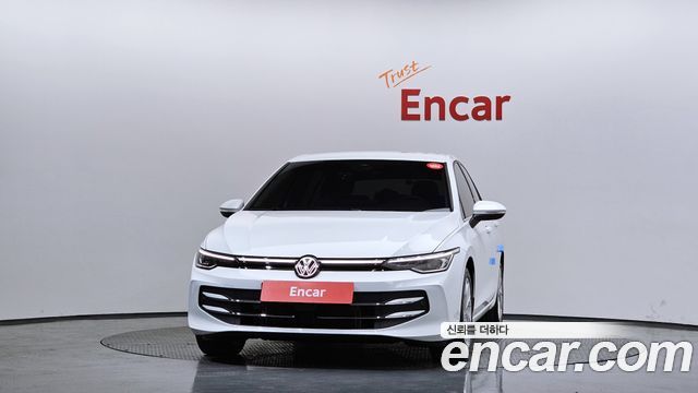 Volkswagen Golf 2025 — photo 3