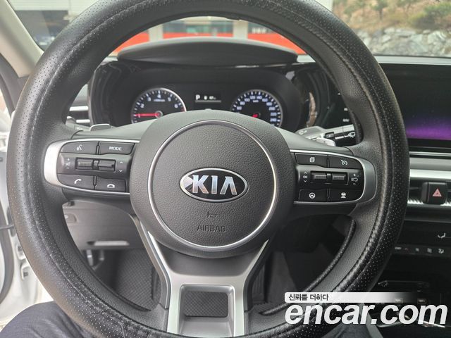 Kia K5 2020 — photo 9