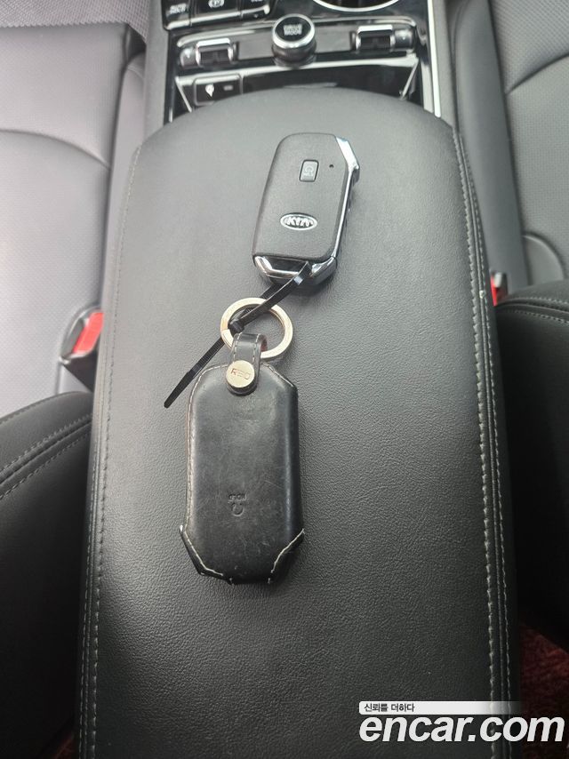 Kia K5 2020 — photo 12
