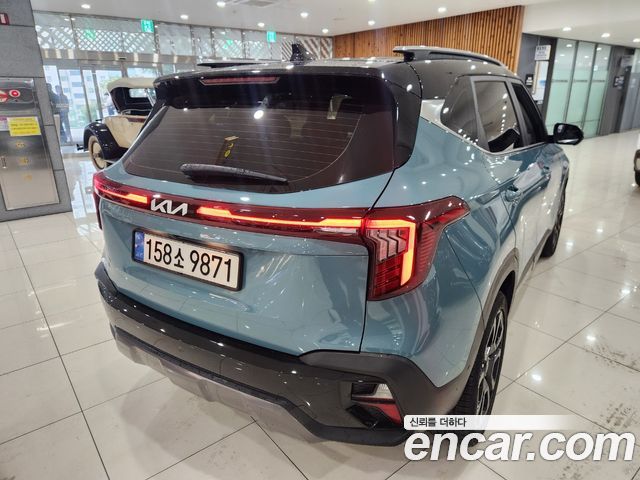 Kia Seltos 2024 — photo 2