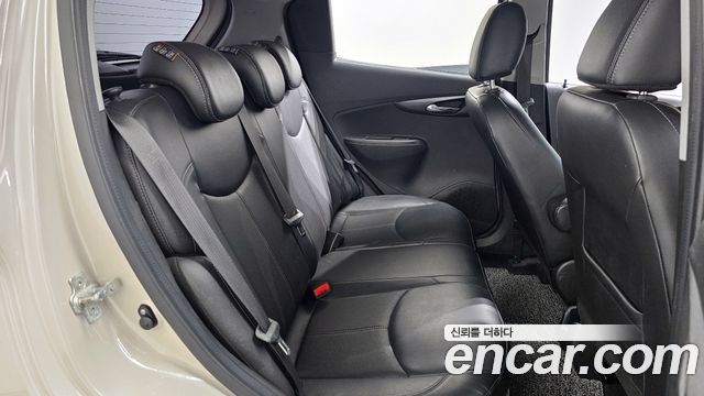 Chevrolet Korea Spark 2017 — photo 13