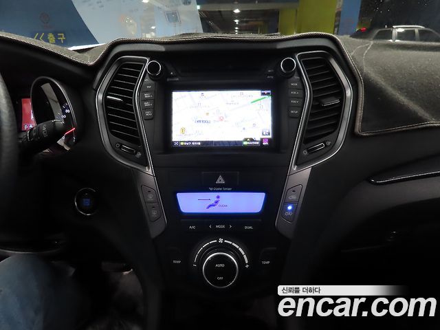 Hyundai Santafe 2015 — photo 18