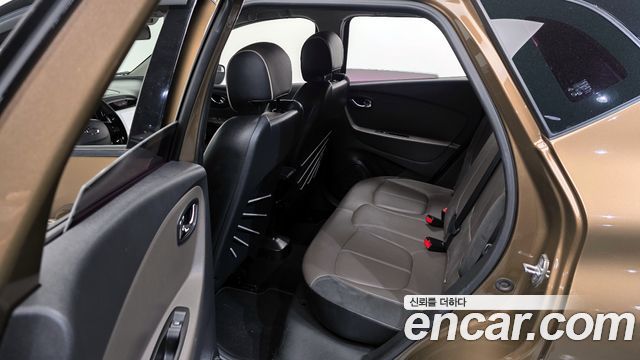 Renault Korea QM3 2016 — photo 18