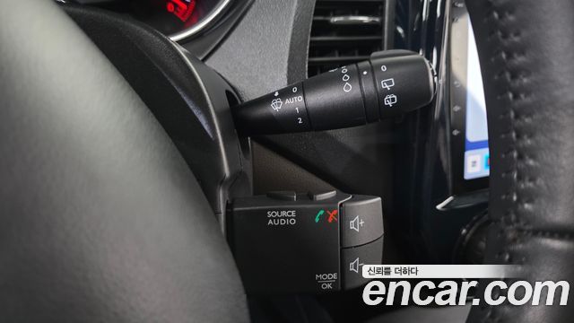 Renault Korea QM3 2016 — photo 19