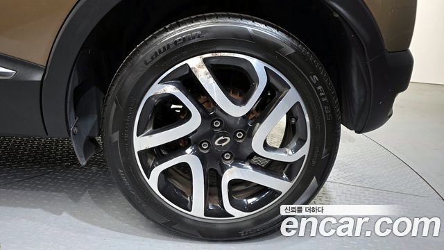 Renault Korea QM3 2016 — photo 7
