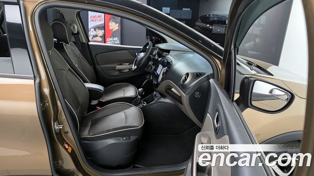 Renault Korea QM3 2016 — photo 16