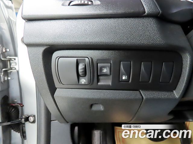 Renault Korea SM3 2010 — photo 14