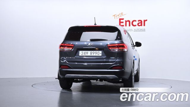 Kia Sorento 2015 — photo 4