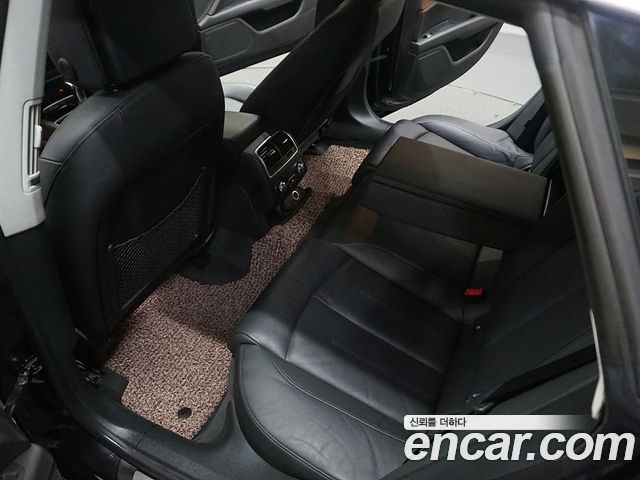 Audi A7 2014 — photo 11