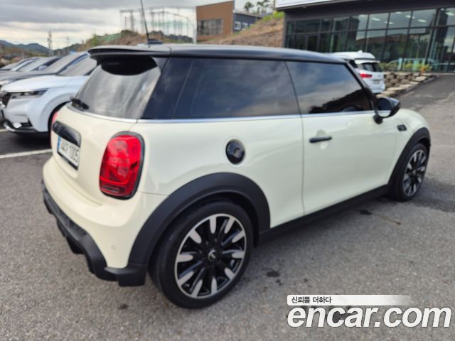 Mini Cooper 2022 — photo 5
