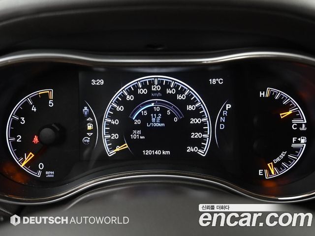 Jeep Cherokee 2018 — photo 8