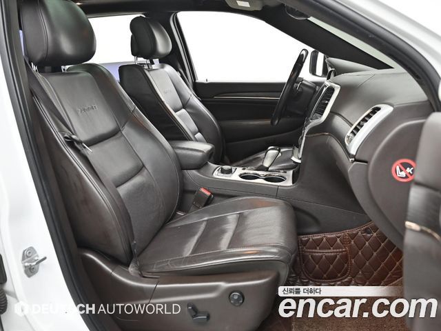 Jeep Cherokee 2018 — photo 10