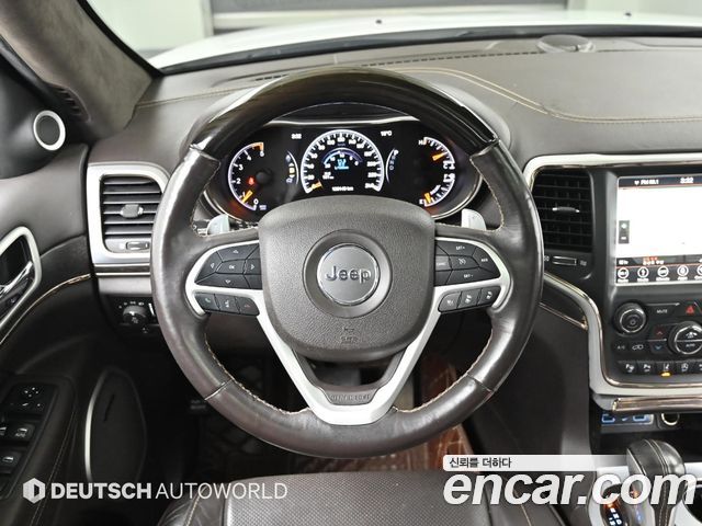 Jeep Cherokee 2018 — photo 13