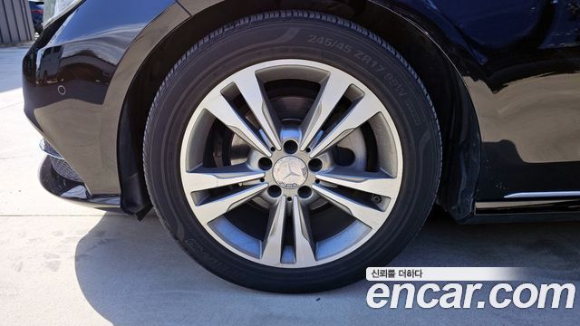 Mercedes-Benz E-Class 2014 — photo 5