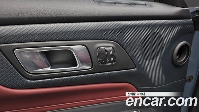 Ford Mustang 2024 — photo 25