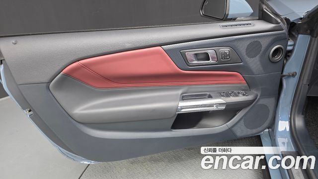 Ford Mustang 2024 — photo 14