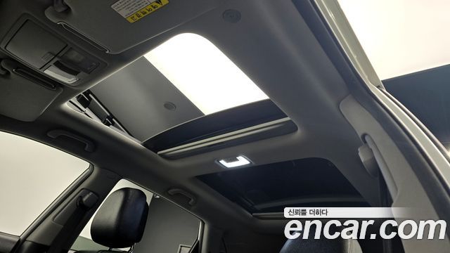Kia Sorento 2012 — photo 18