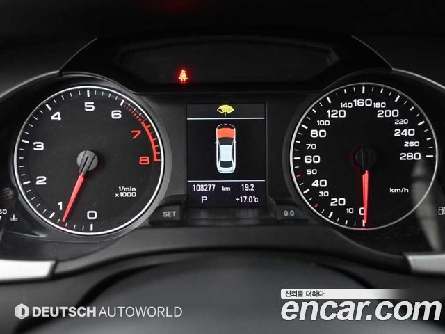 Audi A4 2012 — photo 8