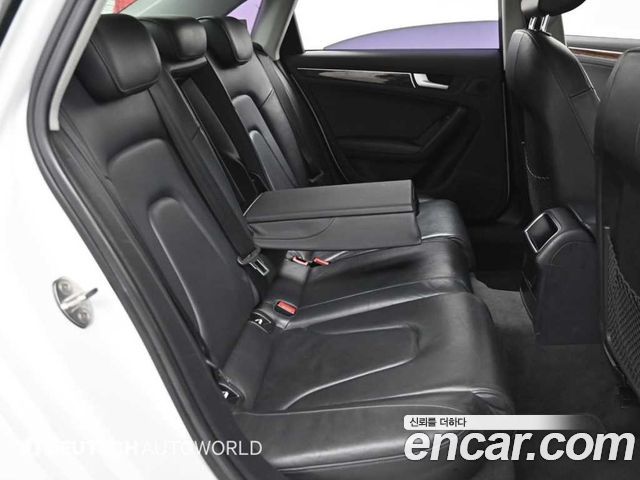 Audi A4 2012 — photo 12