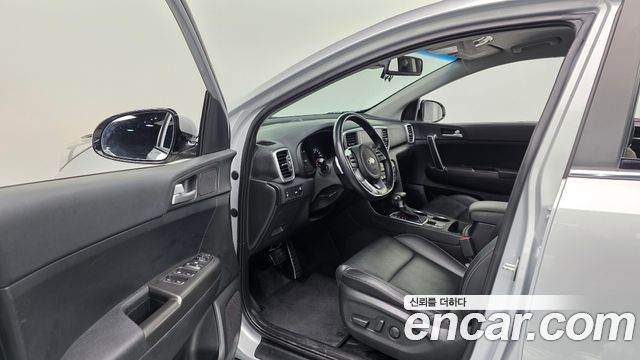 Kia Sportage 2021 — photo 13
