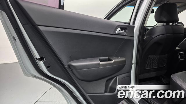 Kia Sportage 2021 — photo 15
