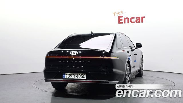 Hyundai Grandeur 2023 — photo 4