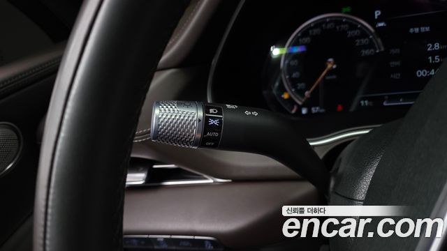 Genesis GV80 2020 — photo 29