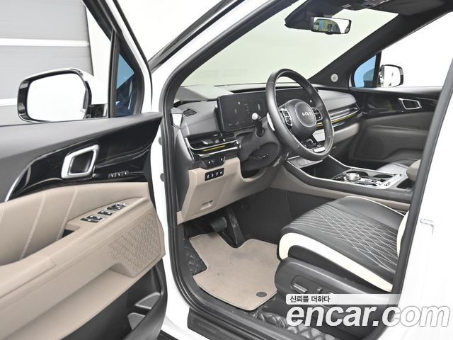 Kia Canival 2024 — photo 11