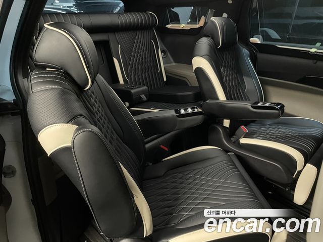 Kia Canival 2024 — photo 13